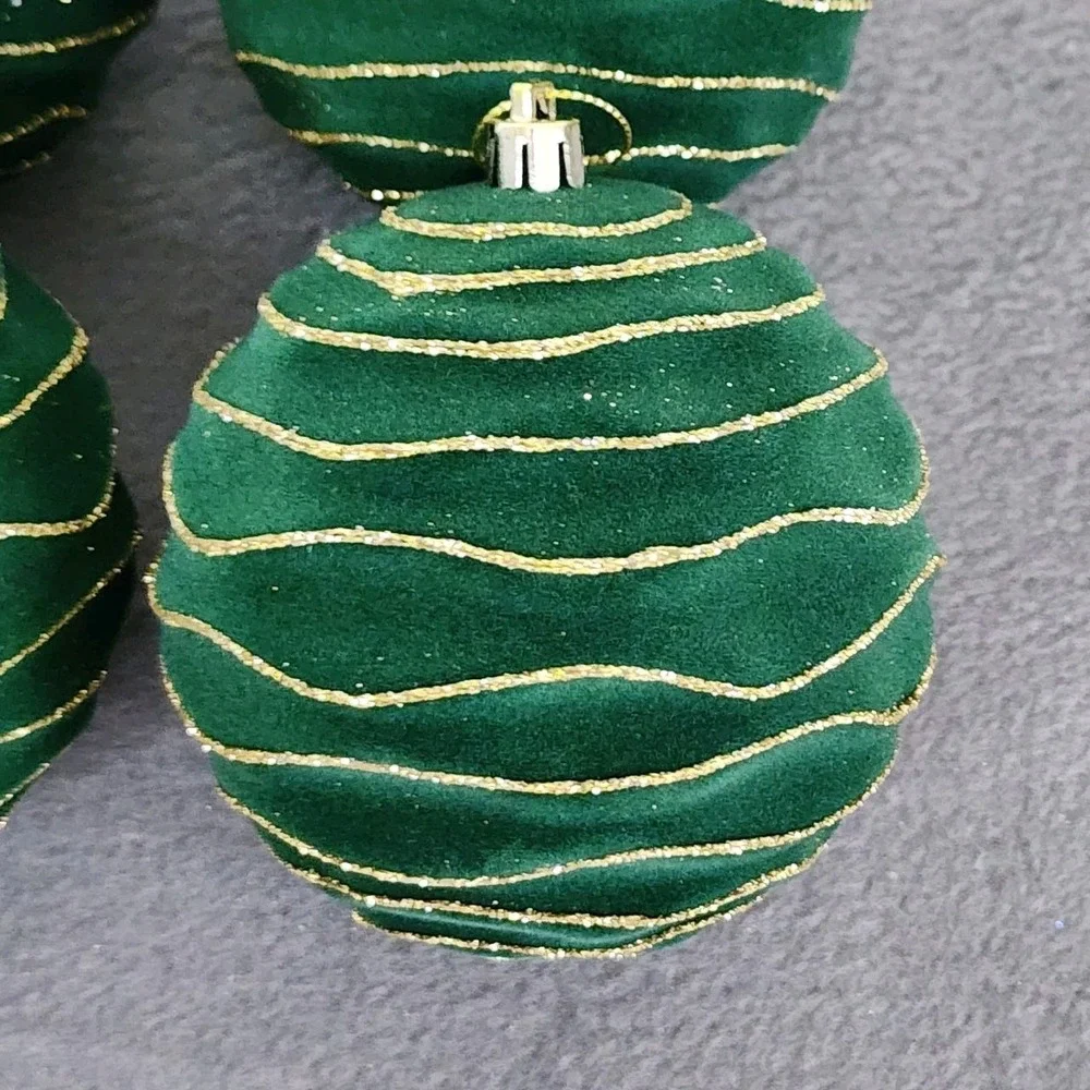 4 Green Velvet‎ Flocked Christmas Wavy Ball Ornaments Gold Glitter Plastic 4